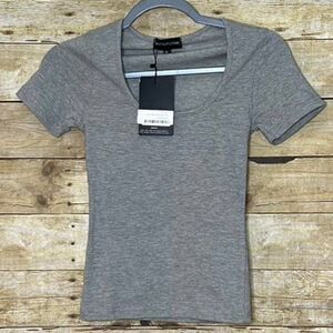 PRETTYLITTLETHING FITTED SCOOP NECK CASUAL CLASSIC EVERYDAY WEAR STRETCH T-SHIRT